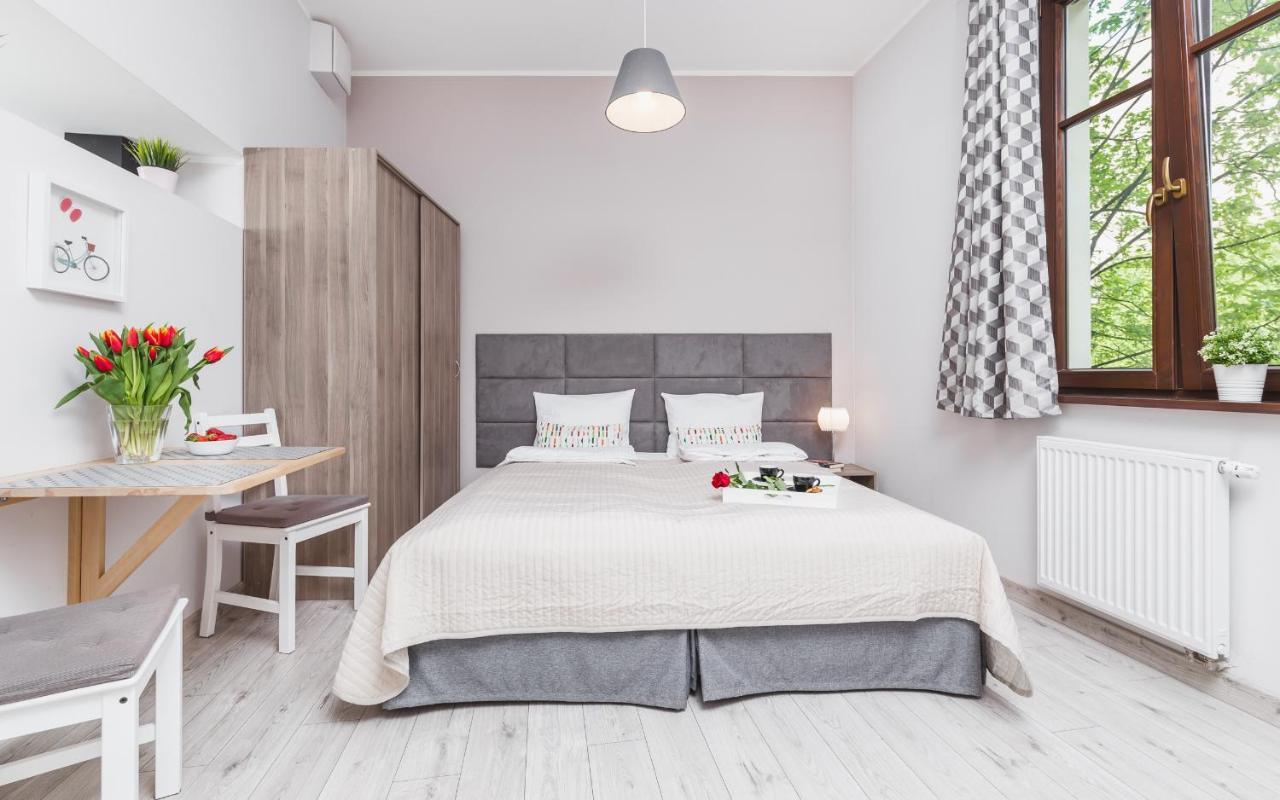 Flower Residence Краков Экстерьер фото